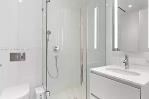 300 Biscayne Blvd Way, Miami, FL 33131 - Photo 28