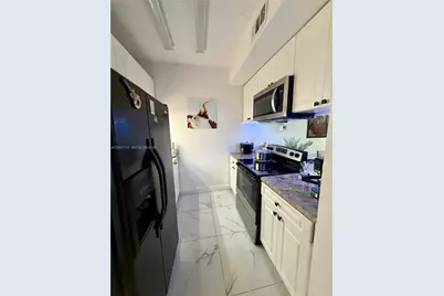 270 NW 71st Ave #4, Miami, FL 33126 - Photo 4