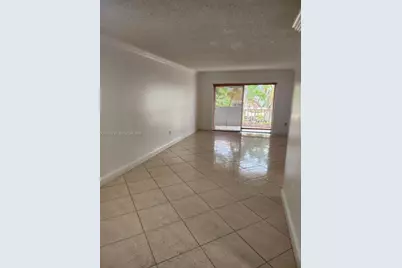 1725 W 60th St #F202, Hialeah, FL 33012 - Photo 12
