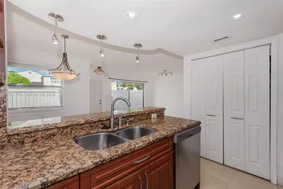 4520 SW 68th Ct Cir #25-5, Miami, FL 33155 - Photo 6