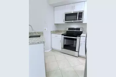 3480 N Pinewalk Dr N #136, Margate, FL 33063 - Photo 4
