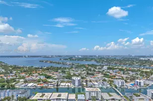 8010 Tatum Waterway Dr, Miami Beach, FL 33141 - Photo 24