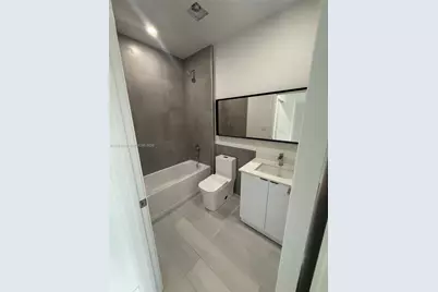 1091 E 17th St #403, Hialeah, FL 33010 - Photo 18