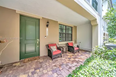11355 SW 14th St, Pembroke Pines, FL 33025 - Photo 8