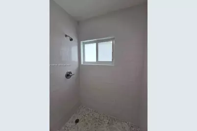 1650 SW 3rd St #3, Miami, FL 33135 - Photo 12