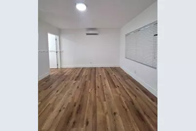 1650 SW 3rd St #3, Miami, FL 33135 - Photo 4