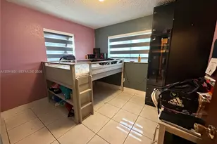 30486 SW 162nd Pl, Homestead, FL 33033 - Photo 6