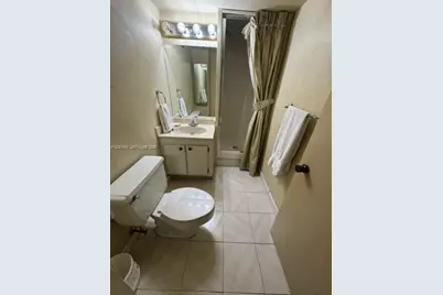 1901 Brickell Ave #B1010, Miami, FL 33129 - Photo 6