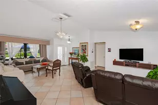 7609 Sunflower Dr, Margate, FL 33063 - Photo 8