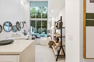 2200 Brickell Ave, Miami, FL 33129 - Photo 20