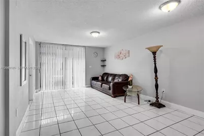 10000 NW 80th Ct #2247, Hialeah Gardens, FL 33016 - Photo 18