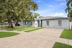 523-525 NW 106th St, Miami, FL 33150 - Photo 4