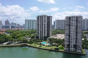 18151 NE 31st Ct, Aventura, FL 33160 - Photo 20