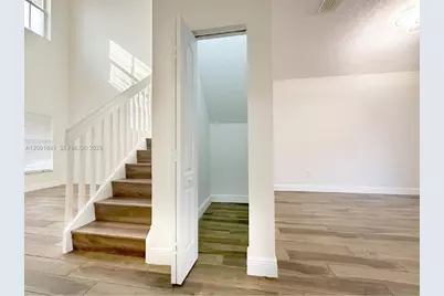 202 Riverwalk Cir, Sunrise, FL 33326 - Photo 22