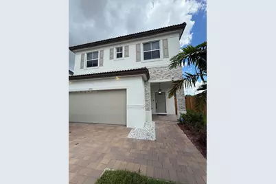2661 SE 24th Ct, Homestead, FL 33035 - Photo 6