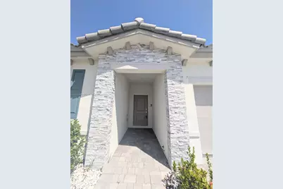 833 SE 26th Rd #n/a, Homestead, FL 33035 - Photo 2
