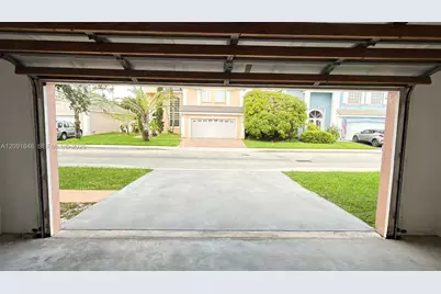 13950 Oak Ridge Dr, Davie, FL 33325 - Photo 62