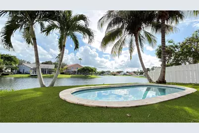 13950 Oak Ridge Dr, Davie, FL 33325 - Photo 12