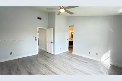 13950 Oak Ridge Dr, Davie, FL 33325 - Photo 38