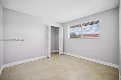 850 E Commercial Blvd #214B, Oakland Park, FL 33334 - Photo 16