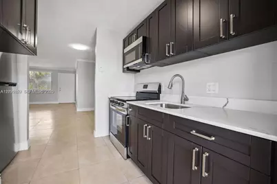 850 E Commercial Blvd #214B, Oakland Park, FL 33334 - Photo 2