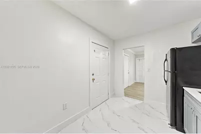 219 NW 10th Ave #APT 3, Miami, FL 33128 - Photo 8