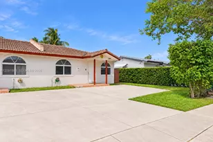 5945 NW 38th St, Virginia Gardens, FL 33166 - Photo 1