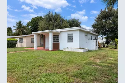 1525 NE 154th St #1525, North Miami Beach, FL 33162 - Photo 2