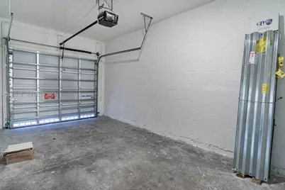 934 SE 19th St, Homestead, FL 33034 - Photo 30
