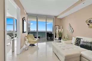 18201 Collins Ave, Sunny Isles Beach, FL 33160 - Photo 2