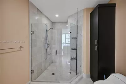 18201 Collins Ave #4102, Sunny Isles Beach, FL 33160 - Photo 14