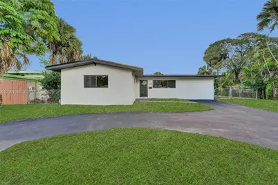 1239 SW 29th Ter, Fort Lauderdale, FL 33312 - Photo 2