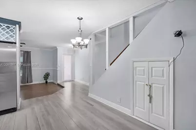 7911 SW 7th Pl, North Lauderdale, FL 33068 - Photo 30