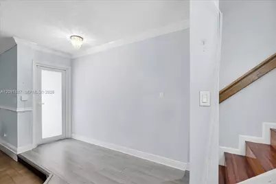 7911 SW 7th Pl, North Lauderdale, FL 33068 - Photo 12