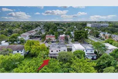 7911 SW 7th Pl, North Lauderdale, FL 33068 - Photo 68