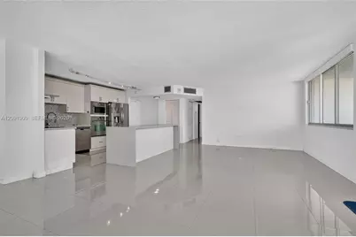 7135 Collins Ave #805, Miami Beach, FL 33141 - Photo 16