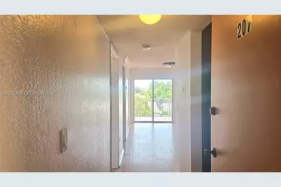 2441 SW 31st Ave #207, Miami, FL 33145 - Photo 12