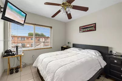 3470 SW 10th St #4 aka Unit 10B, Miami, FL 33135 - Photo 12