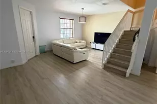 3515 W 89th Pl, Hialeah, FL 33018 - Photo 14