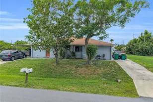 6359 Hera Street Unit #B Englewood, Other City - In The State Of Florida, FL 34224 - Photo 2