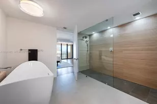3 Grove Isle Dr, Miami, FL 33133 - Photo 32