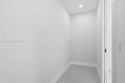 321 NE 15th Ter, Other City - In The State Of Florida, FL 33909 - Photo 28