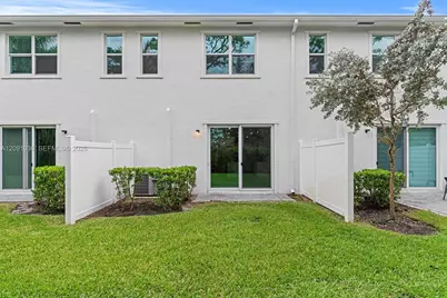 4667 Hollister Ave, Lake Worth, FL 33463 - Photo 8