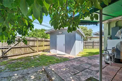 1741 NE 178th St #B, North Miami Beach, FL 33162 - Photo 4