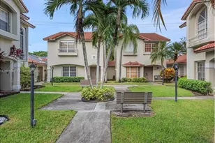 10837 NW 8th St, Pembroke Pines, FL 33026 - Photo 1