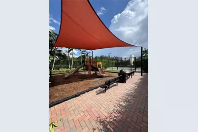 130 NW 209th Trl #130, Pembroke Pines, FL 33029 - Photo 18