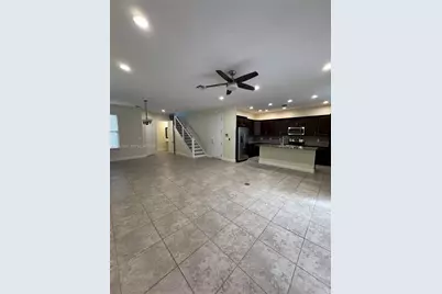 130 NW 209th Trl #130, Pembroke Pines, FL 33029 - Photo 6