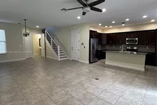 130 NW 209th Trail, Pembroke Pines, FL 33029 - Photo 6