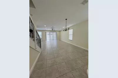 130 NW 209th Trl #130, Pembroke Pines, FL 33029 - Photo 2