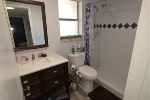 3071 E Sunrise Lakes Dr, Sunrise, FL 33322 - Photo 16